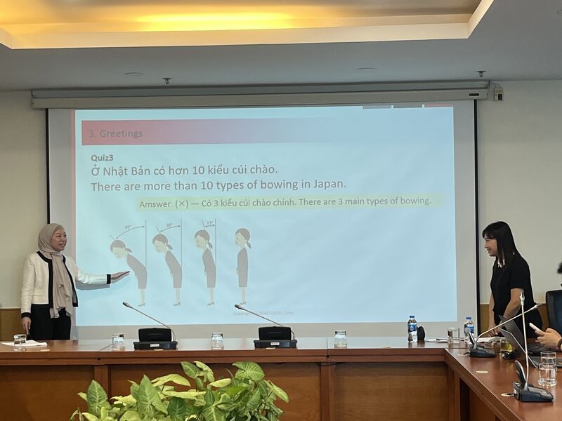 ð¯ðµ VNPT Global Solutions à SEIKO IDEASïŒæ¥æ¬ã®ããžãã¹ãããŒç ä¿®ã宿œ 2